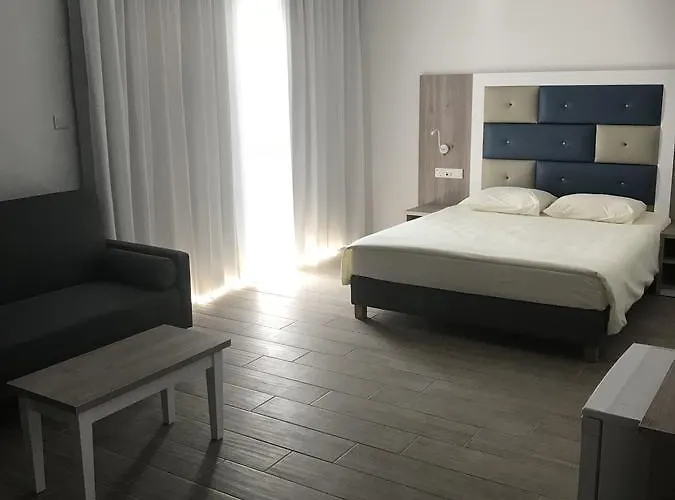 Lejlighedshotel Stratovarius Nissi